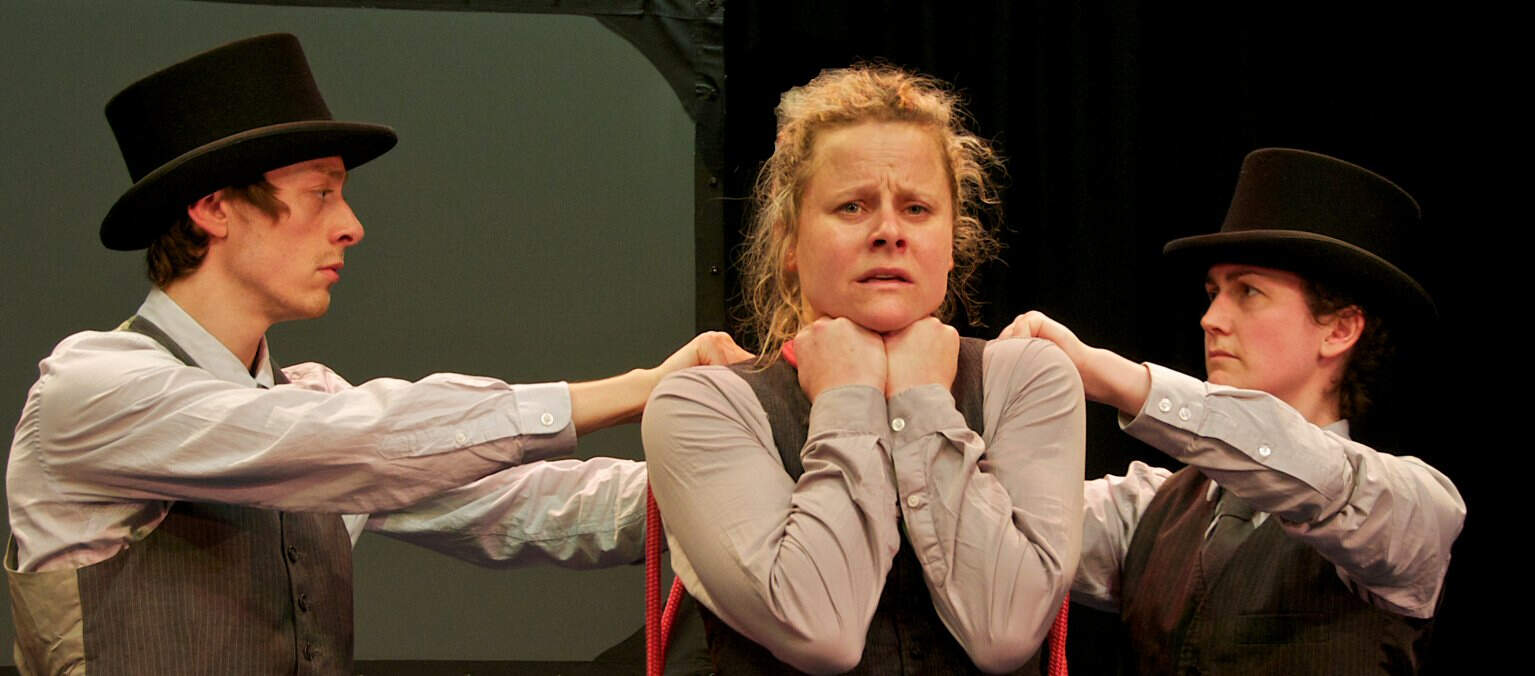 Red rope – Splendid Productions